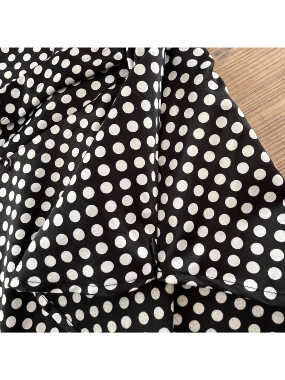 Mix It V-Neck Wrap Blouse Womens L Black Polka Dot - Picture 6 of 8